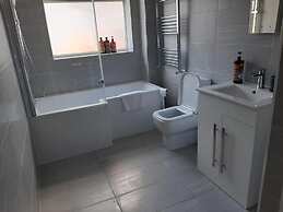 South Shield's Hidden Gem Amethyst 3 Bedroom House
