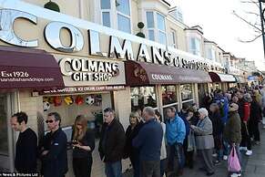 South Shield's Emerald 2 Bed Apartment