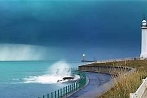 South Shield's Emerald 2 Bed Apartment