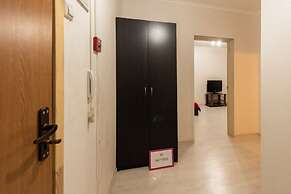 Apartment on Vertolyotchikov 13