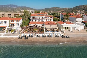 Potokaki Beachfront Hotel