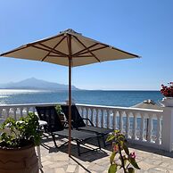 Potokaki Beachfront Hotel