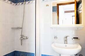 Potokaki Beachfront Hotel