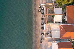 Potokaki Beachfront Hotel