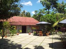 Omah Nggunung Cafe & Homestay