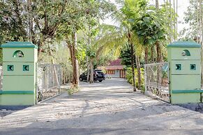 Omah Nggunung Cafe & Homestay