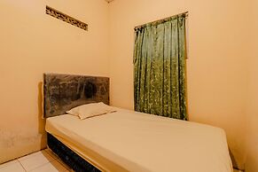 Omah Nggunung Cafe & Homestay