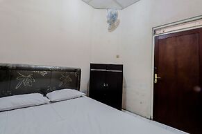 Omah Nggunung Cafe & Homestay