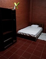 Majapahit Homestay by Bhagaskara