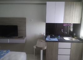 Apartment Gunawangsa Merr by Rava