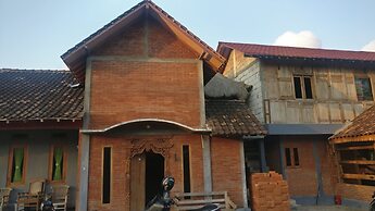 Jogo Segoro Homestay