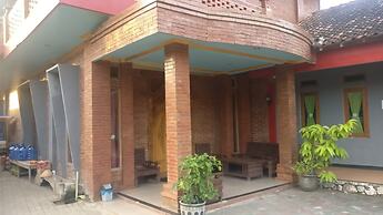 Jogo Segoro Homestay