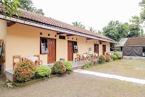 Penginapan Roro Mendut