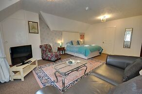 Somerville Coach House 1