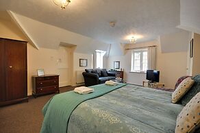 Somerville Coach House 1