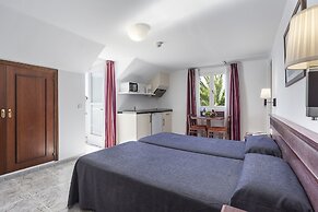 Apartamentos Cala Murada Tennis