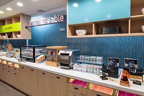 Home2 Suites Raynham/Taunton, MA