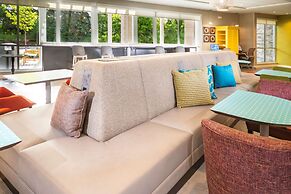 Home2 Suites by Hilton Minneapolis Mall of America