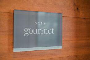 Grey Family Hotel