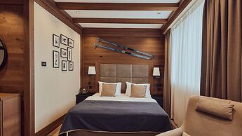 Grey Family Hotel