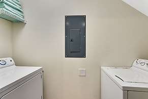 Simply Comfort Amazing 5bd Townhouse