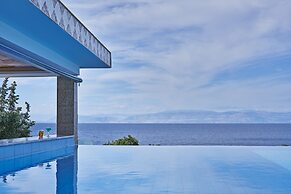 Mythos Palace Resort