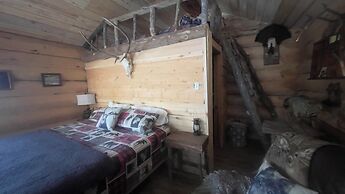 Wrangell Mountain Lodge