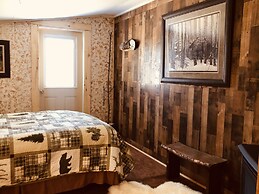 Wrangell Mountain Lodge