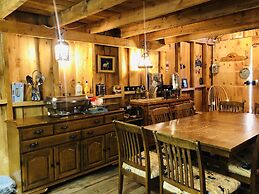 Wrangell Mountain Lodge