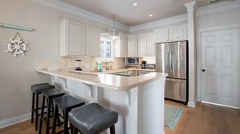 Sea Brees S Crystal Shores4457 Oceanview