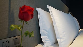 Holiday Inn Express Shenzhen Dongmen by IHG