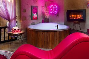 Cappadocia Splendid Cave Hotel