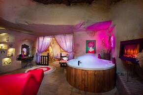 Cappadocia Splendid Cave Hotel