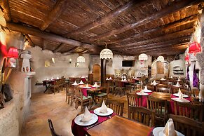 Cappadocia Splendid Cave Hotel