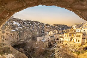 Cappadocia Splendid Cave Hotel