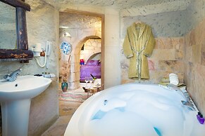 Cappadocia Splendid Cave Hotel
