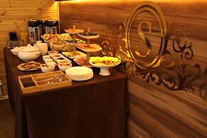 Sisno Hotel