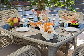 B&B Tiffany Sferracavallo