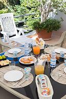 B&B Tiffany Sferracavallo