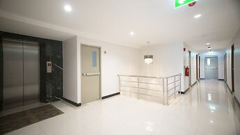 The Willing Hotel and Residence