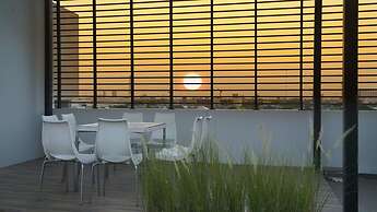 The Willing Hotel and Residence