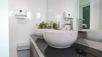 The Willing Hotel and Residence