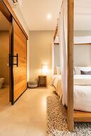 Zee Luxury Boutique Hotel