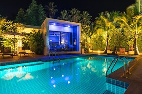 Zee Luxury Boutique Hotel