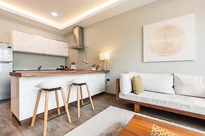 Zee Luxury Boutique Hotel