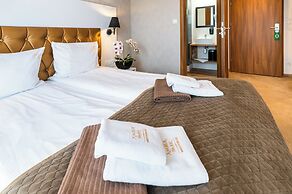 Amber Park Hotel & SPA