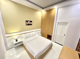 Maya Hotel