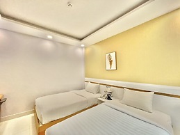 Maya Hotel
