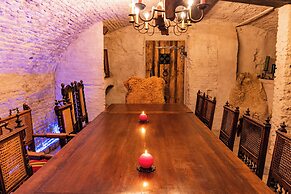 Unique Apartment In Historic Mansion