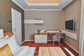 Pergola Boutique Hotel